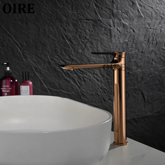 Oire Shinny Rose Gold warme en koude badkamerkraan met mengkraan voor warm en koud water